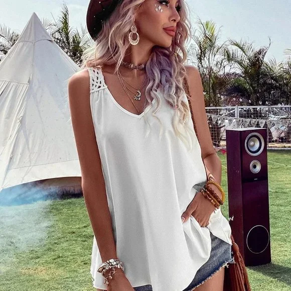 Boho Crochet detailed Sleeveless Blouse - Picture 3 of 4